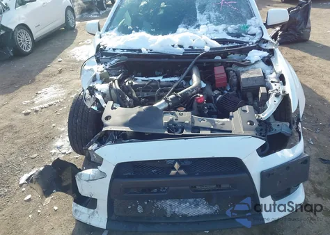 2011 Mitsubishi Lancer Evolution Gsr z USA, uszkodzony, nr VIN JA32W8FV7BU014397